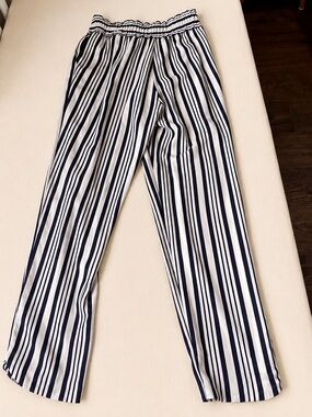 ZARA high rise Crop Pants with Elastic Tie Waist LIKE NEW